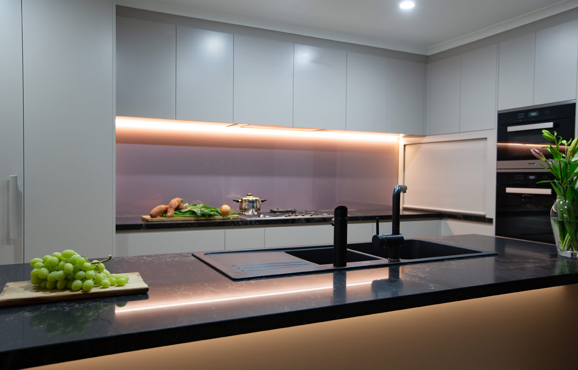 hd led kitchen bar light with sensor